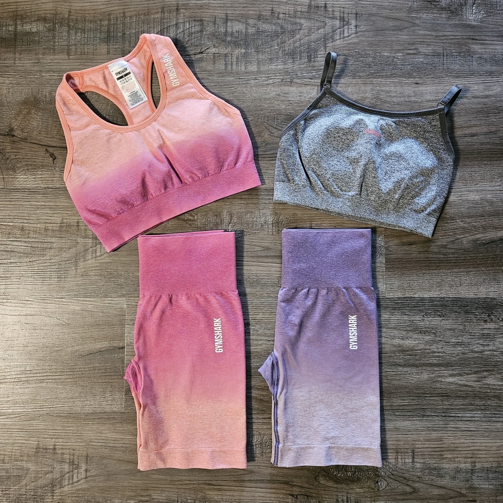 Gymshark‎ Adapt Ombre Seamless Sports Bra & Shorts Sets